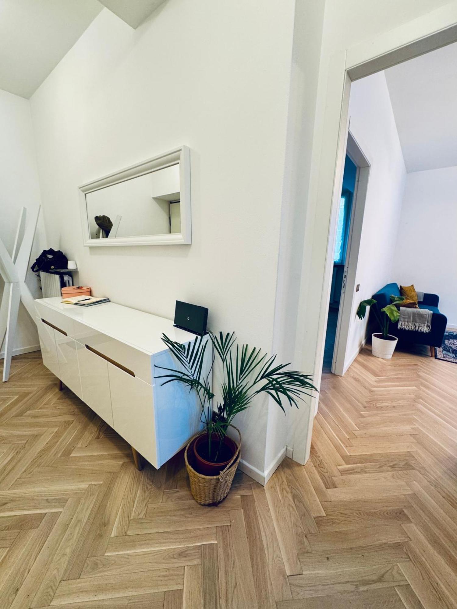 Wanderlust Splendido Appartamento In Centro 파비아 외부 사진